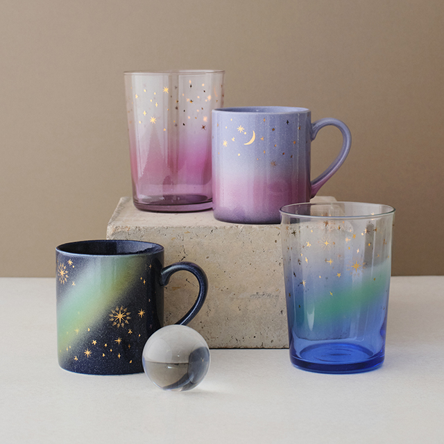 きらめく星空モチーフで癒しのひとときを
