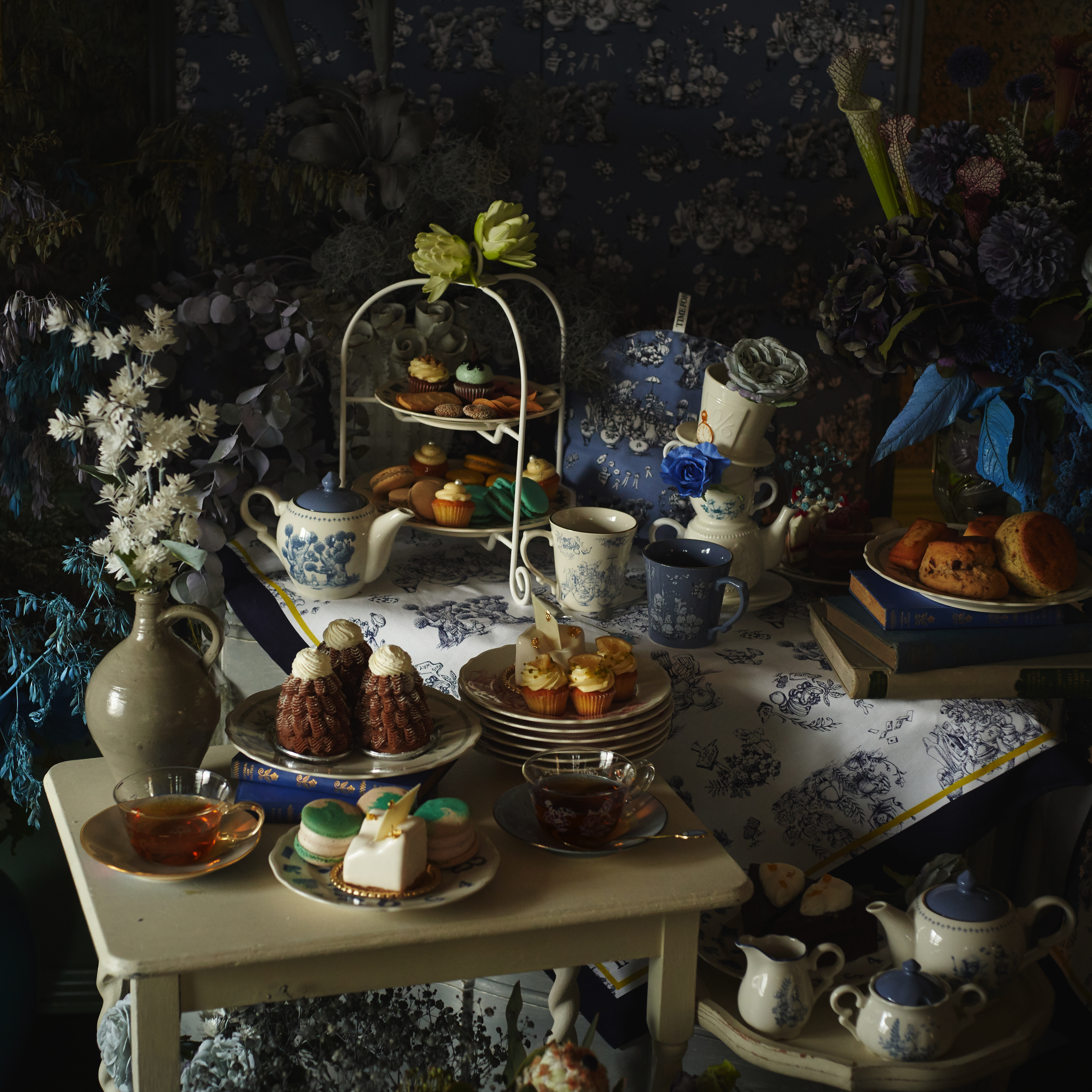 afternoon tea アリス 不思議の国のアリス - 写真