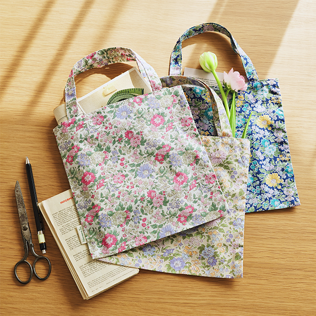 リバティプリントミニトート プレゼント