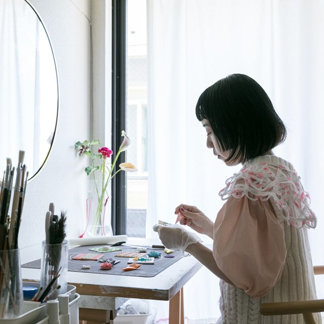 【インタビュー】東ちなつさんのシュガーアートが素敵!「TEA SEASON」のパッケージ