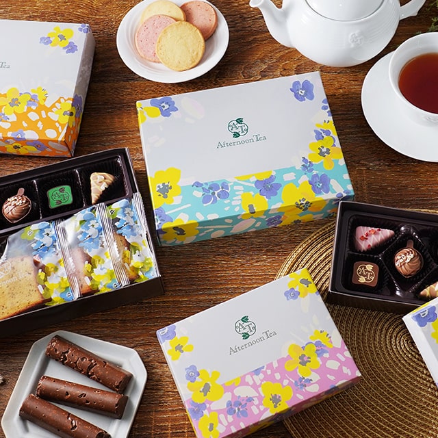 ■Afternoon Tea監修、アールグレイやダージリンなどの紅茶を使ったスイーツを詰め合わせたギフトセット4種が全国のファミリーマートで、限定発売!