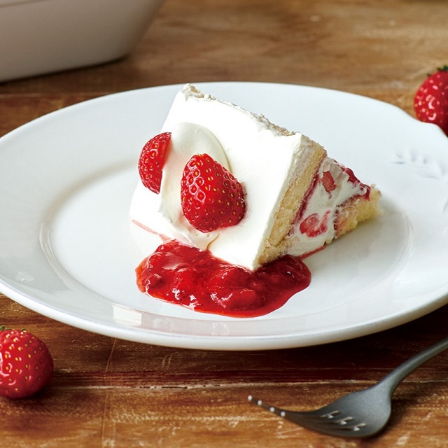 ホームメイドスコップケーキ　ストロベリー