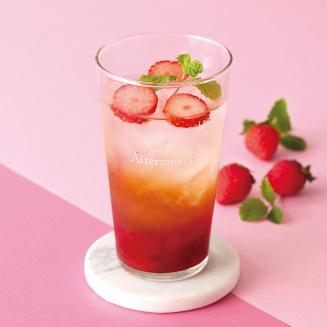 フルーツエードティー　ストロベリースパークリング